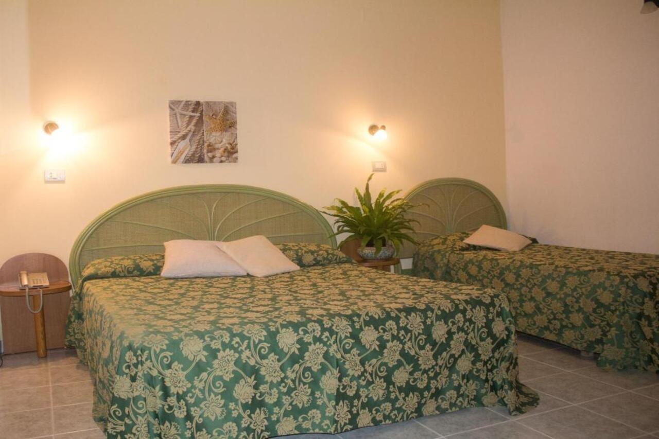 Hotel Grotticelle Capo Vaticano Ngoại thất bức ảnh
