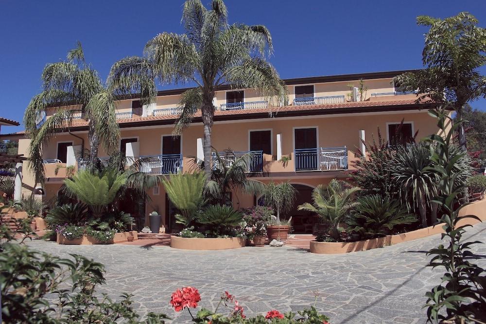 Hotel Grotticelle Capo Vaticano Ngoại thất bức ảnh