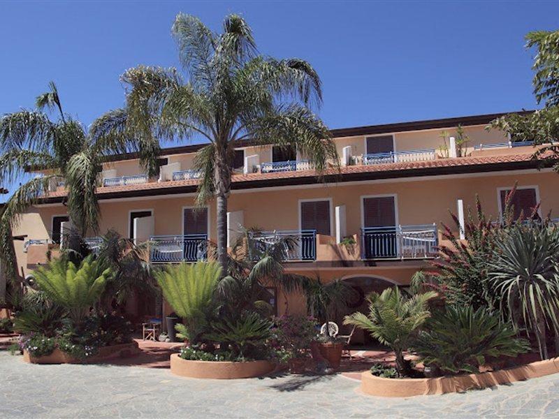 Hotel Grotticelle Capo Vaticano Ngoại thất bức ảnh