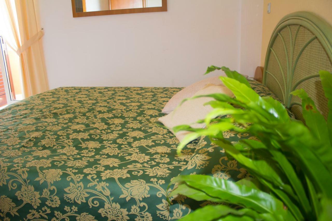 Hotel Grotticelle Capo Vaticano Ngoại thất bức ảnh